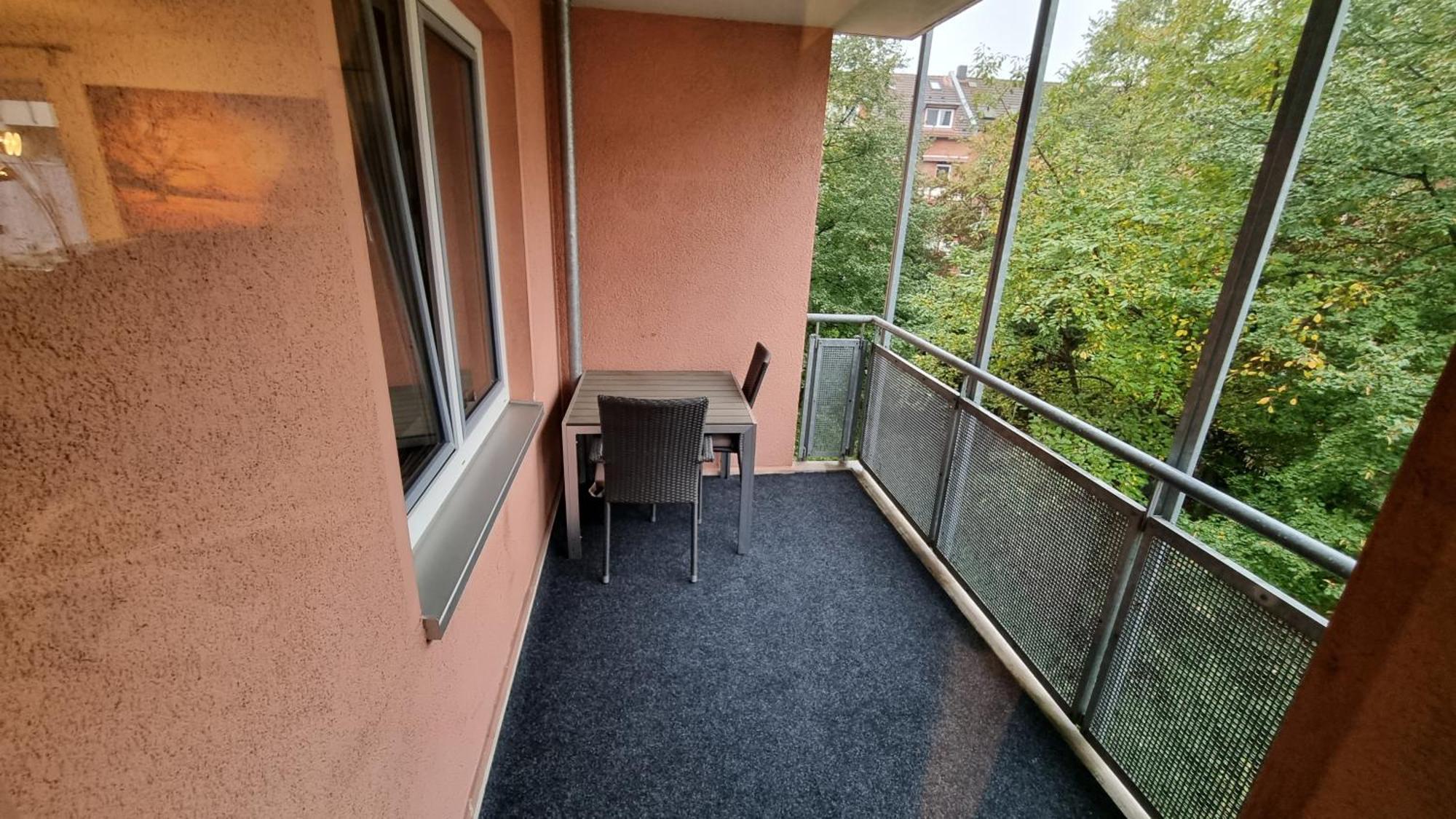Apartment Traumwohnung Im Herzen Erfurts Mit Tg &balkon Erfurt